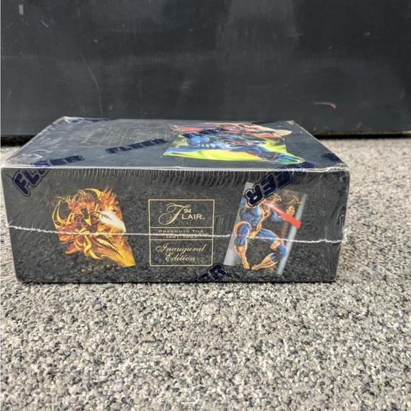1994 Fleer Flair MARVEL UNIVERSE CARDS INAUGURAL EDITION BOX Factory Sealed - Picture 2 of 5